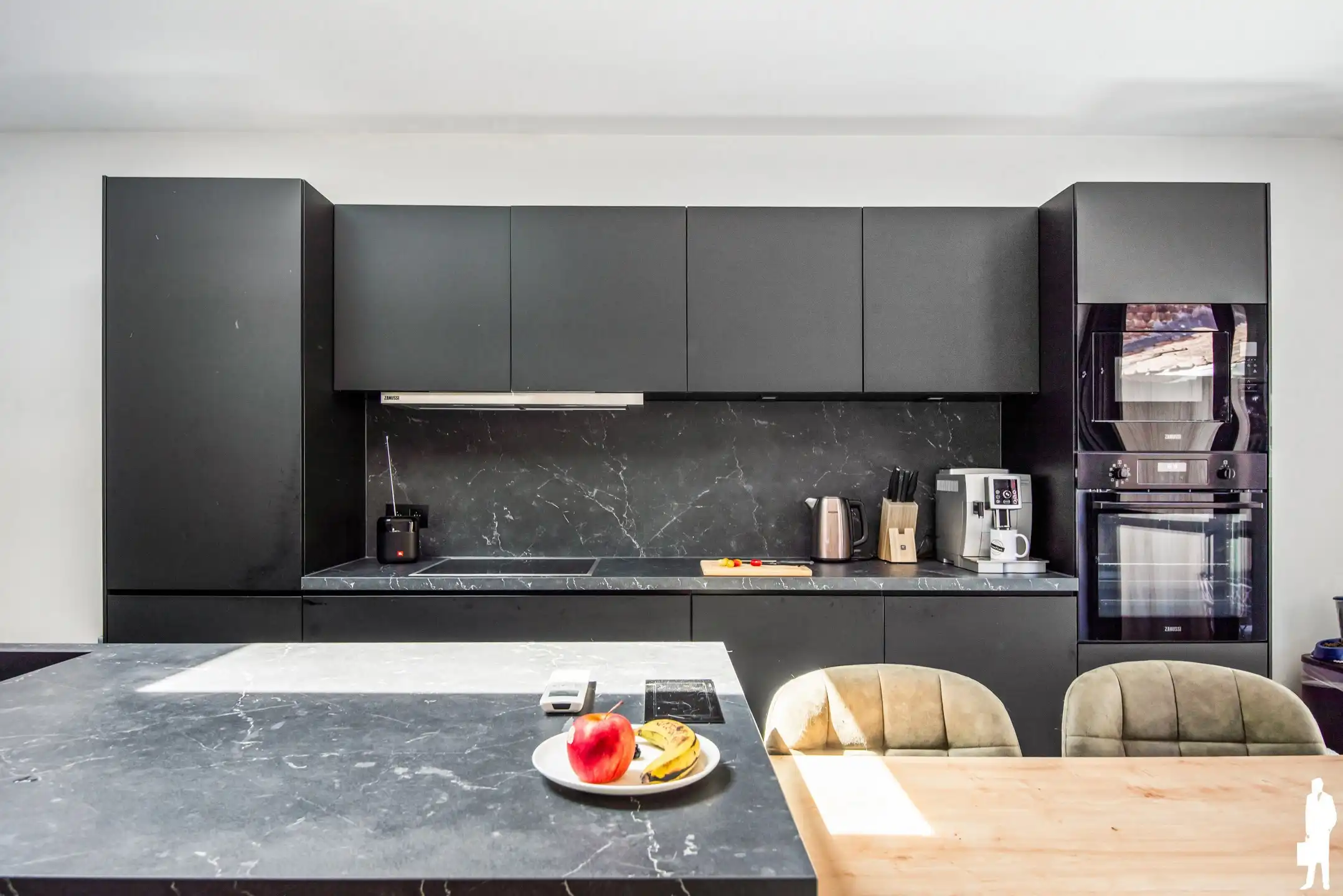 Instapklare woning pal in het centrum van Duffel foto 6
