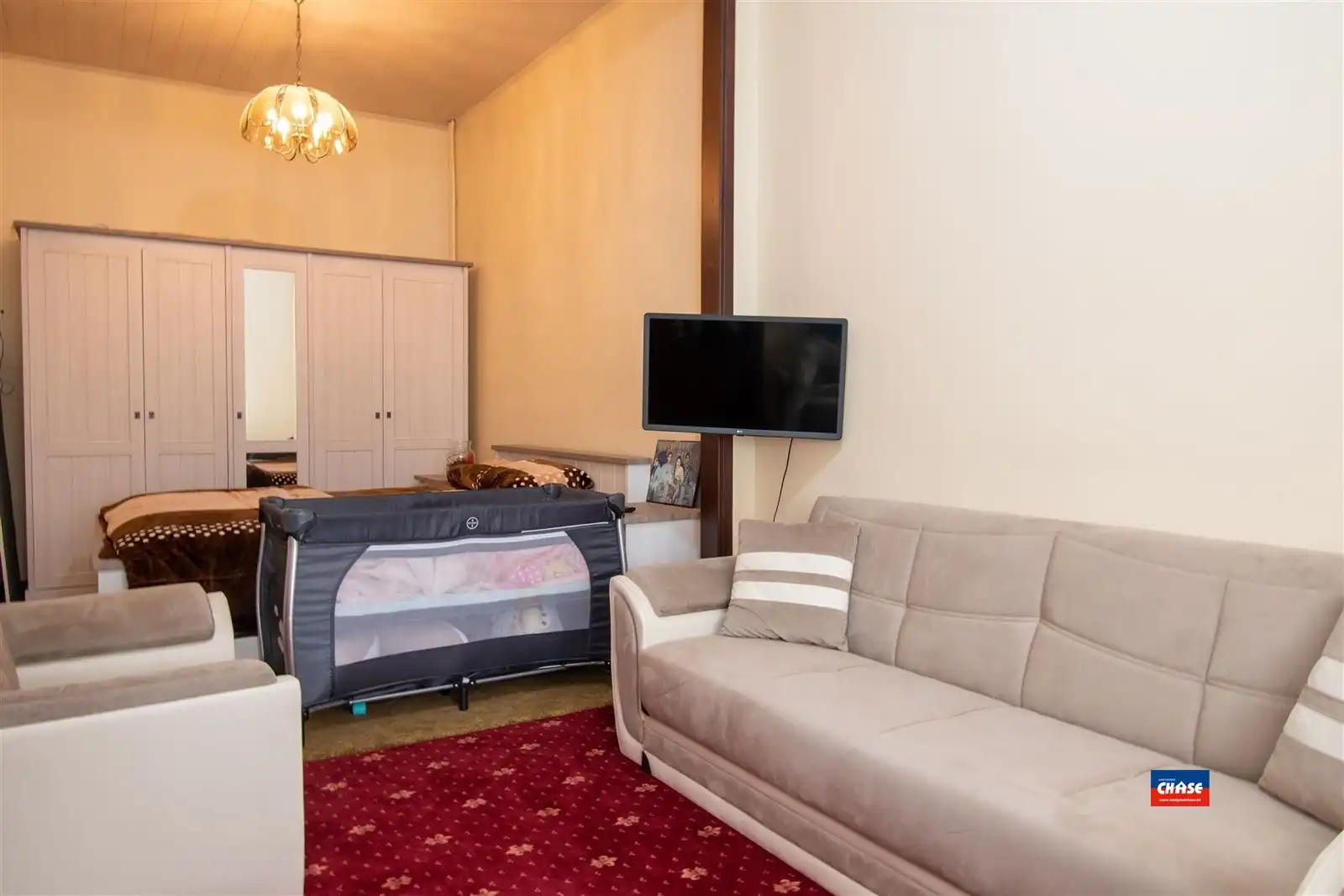 Woning met 4 tot 5 slaapkamers en tuin foto 5