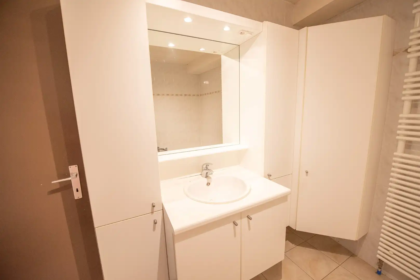 Centraal gelegen appartement in Zulte. foto 7