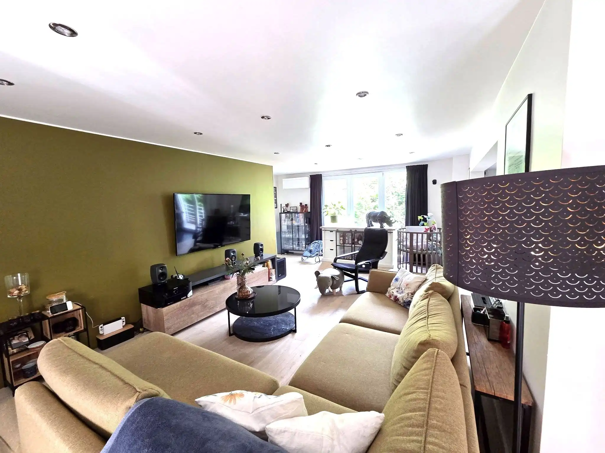Ruime woning...met loftgevoel... foto 7