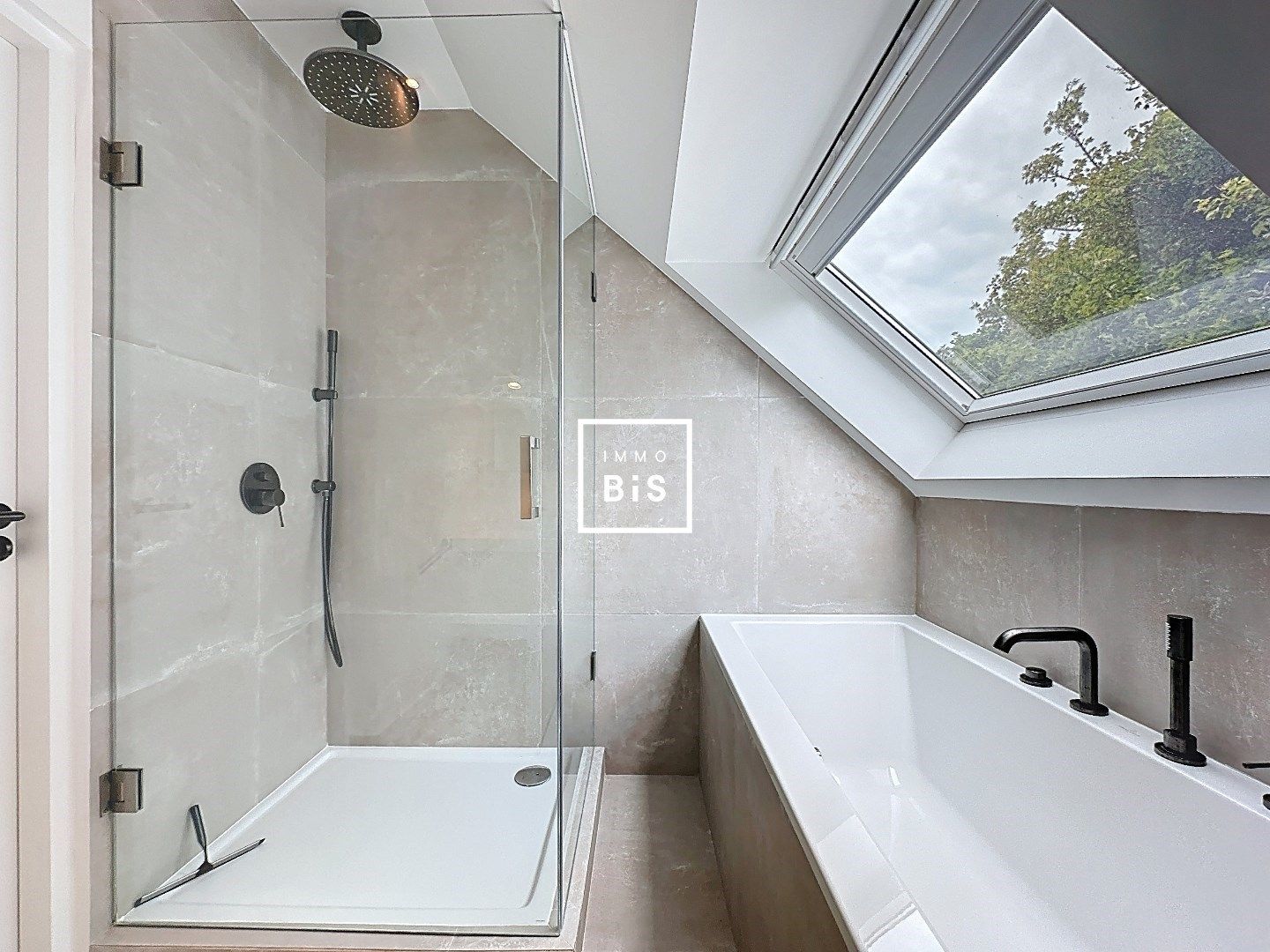 Unieke vrijstaande recreatiewoning op toplocatie in Cadzand-Bad foto 17