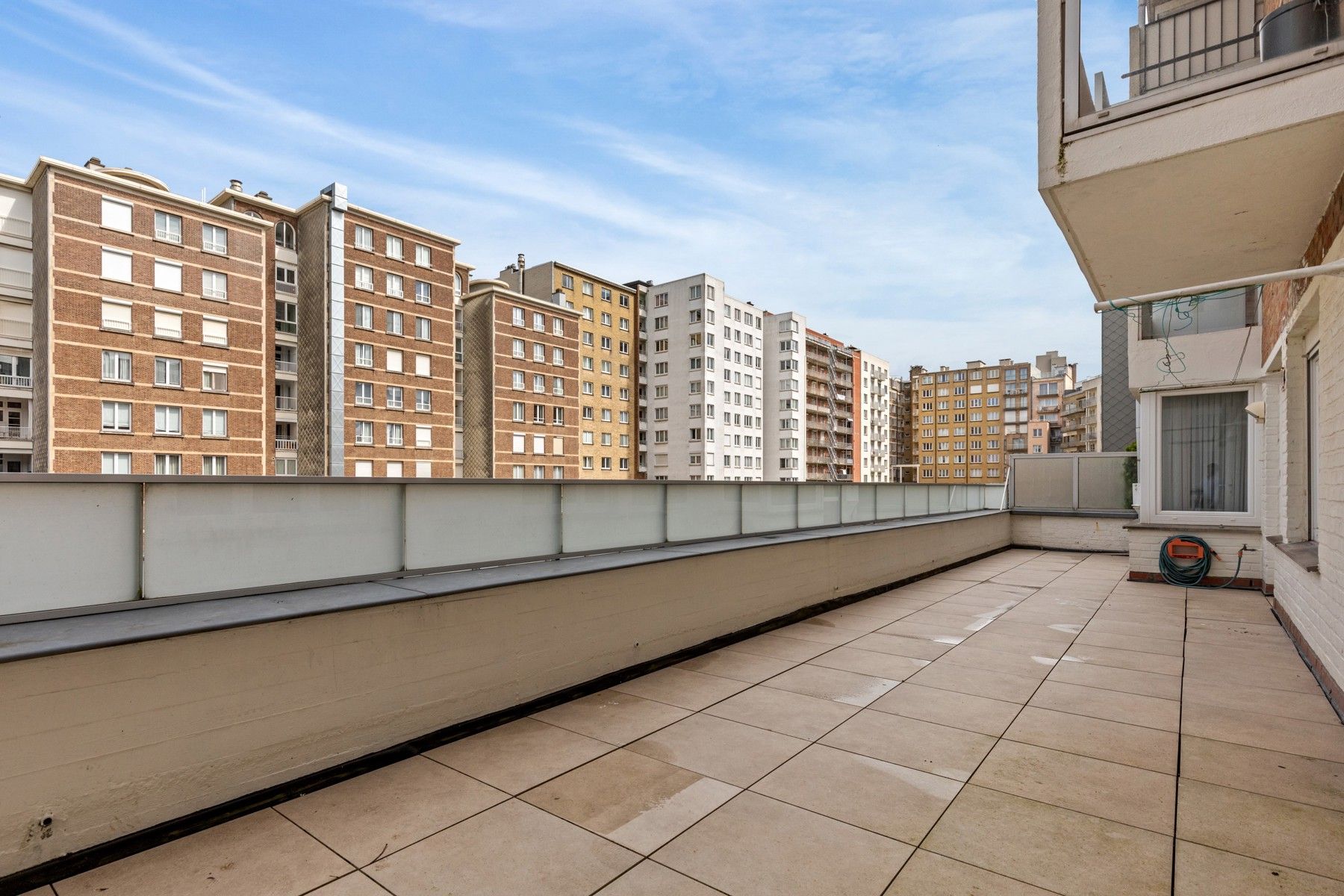 Zeer ruim appartement (217 m²) met meerdere mogelijkheden! foto 10