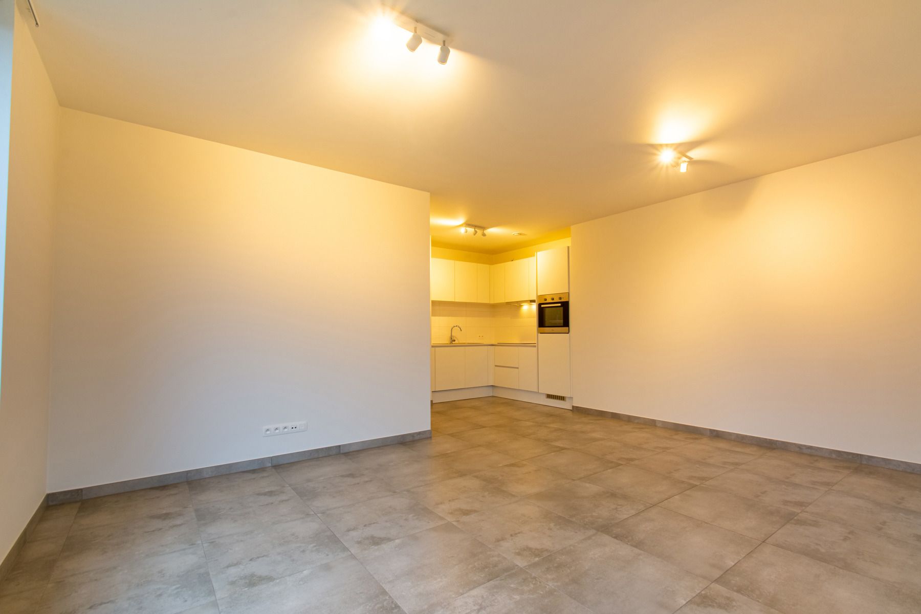 Prachtige 2 slaapkamers appartement met parkzicht foto 4