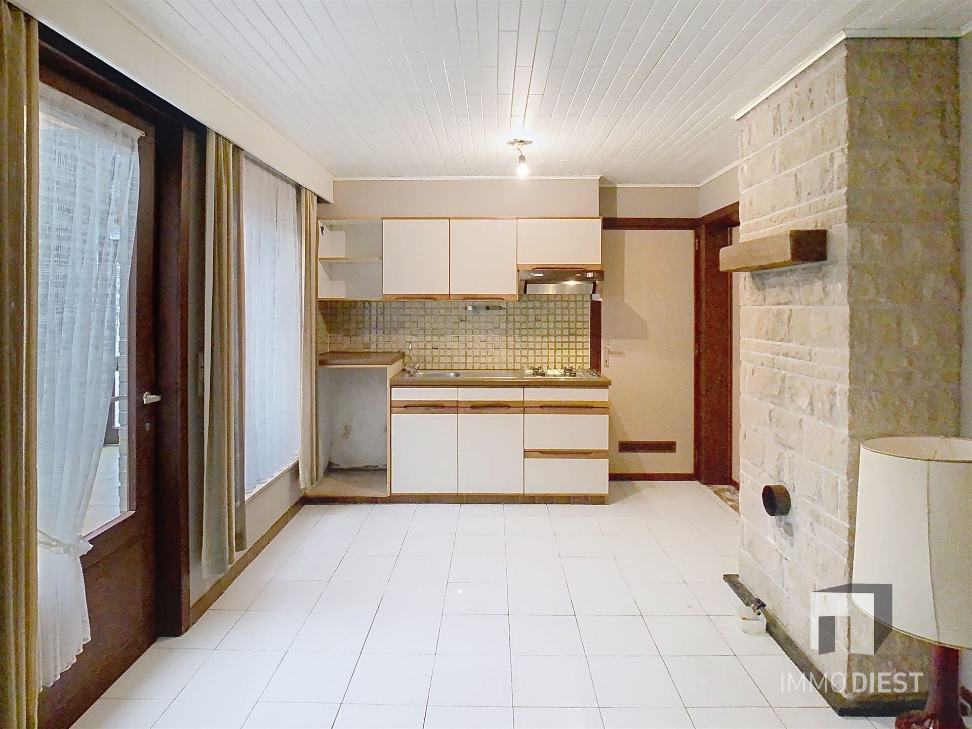 Te renoveren woning met bijgebouw op 5a 29ca. foto 17
