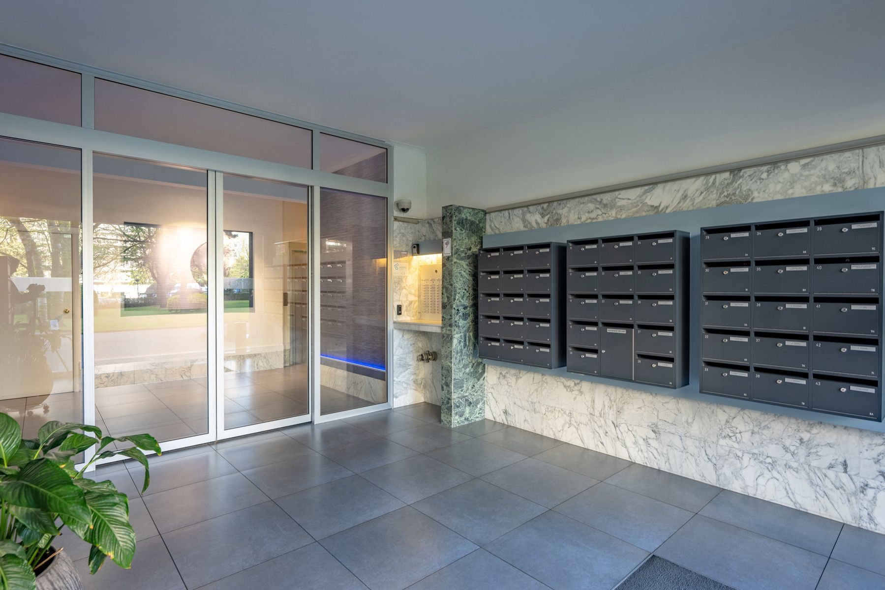Charmant appartement met potentieel in standingvol gebouw foto 4