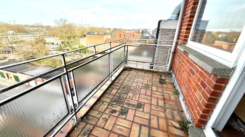 Renovatieproject met veel potentieel op een toplocatie van Deinze foto 14