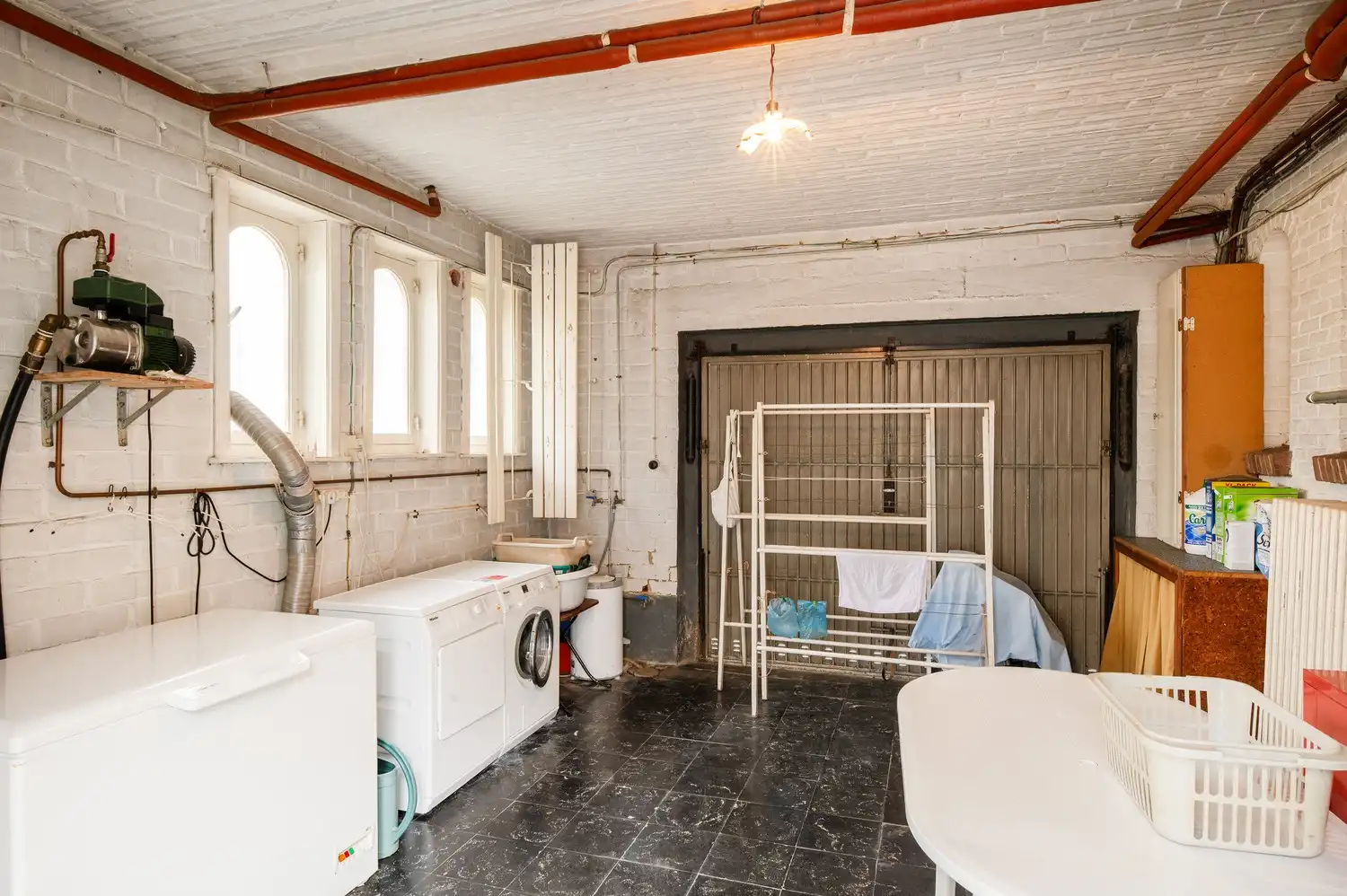 KARAKTERVOLLE WONING MET 5 SLAAPKAMERS OP 9,6 ARE OP UITSTEKENDE LOCATIE foto 23
