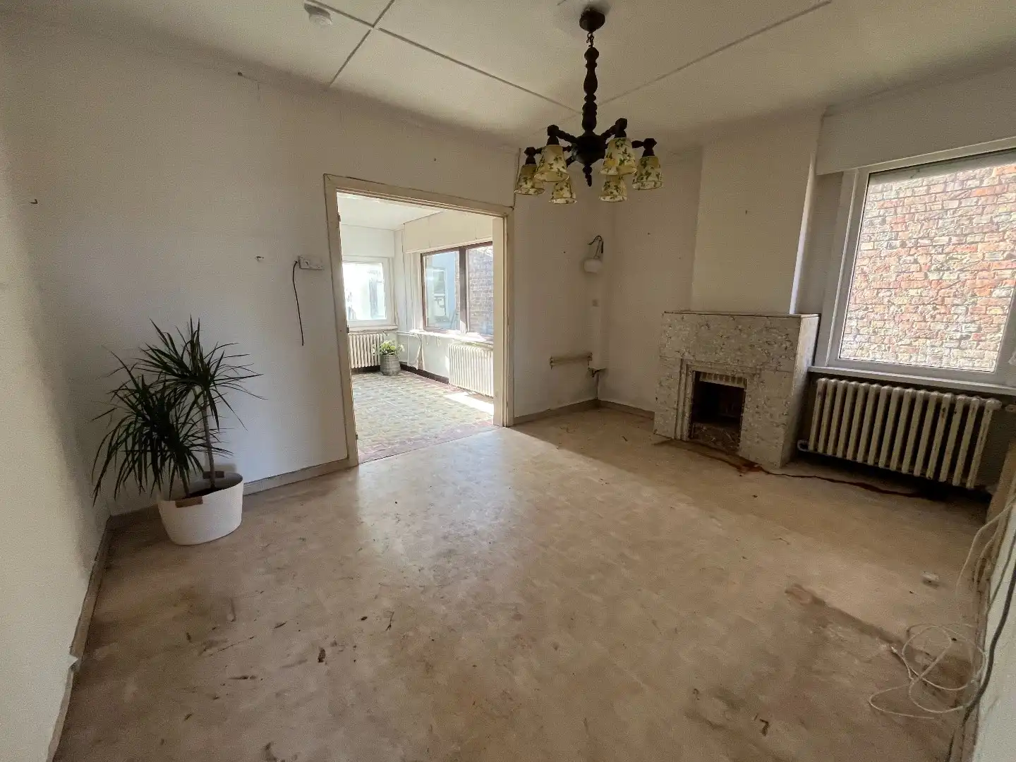 Te renoveren woning in Sijsele foto 2