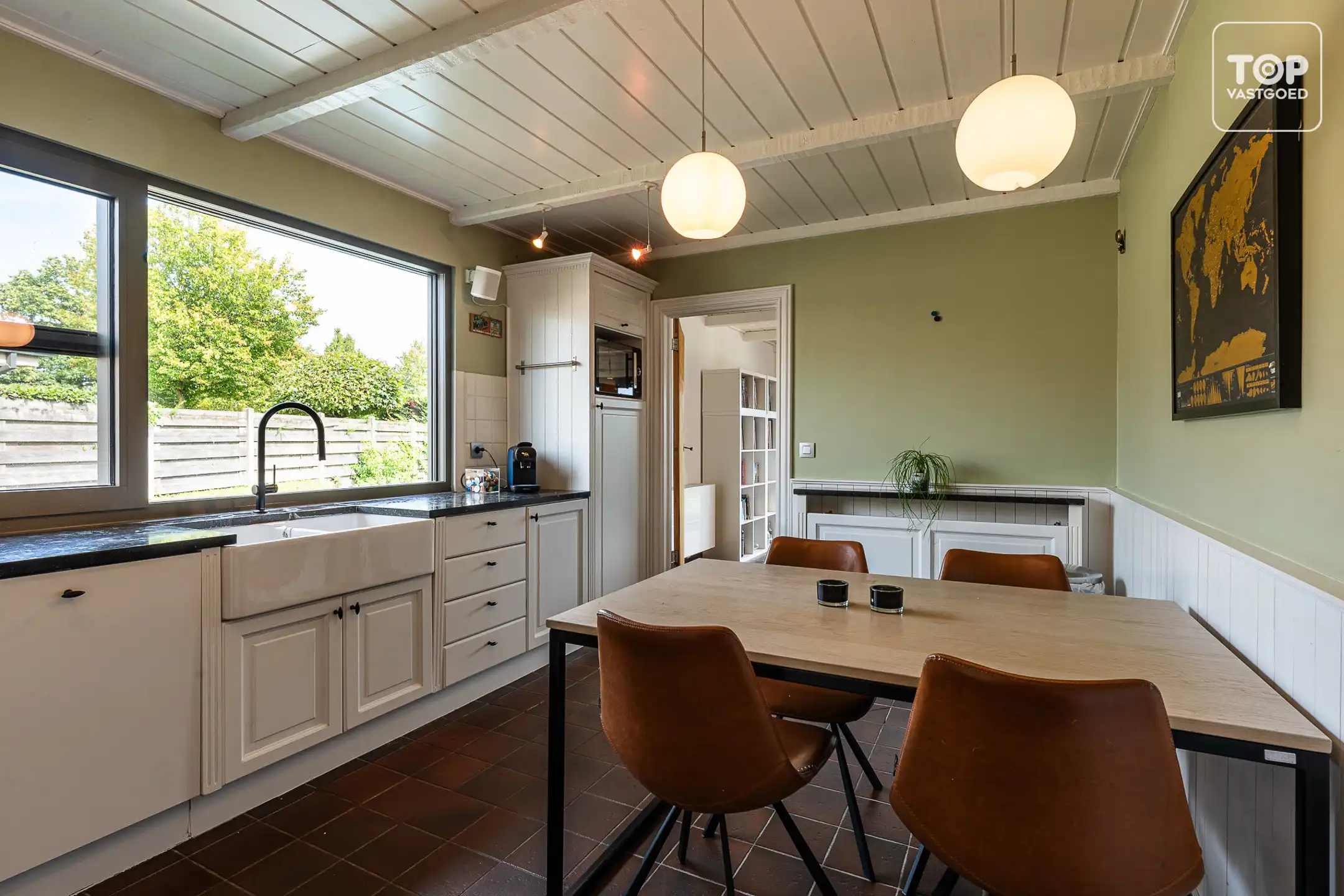 Rustig gelegen bungalow foto 9