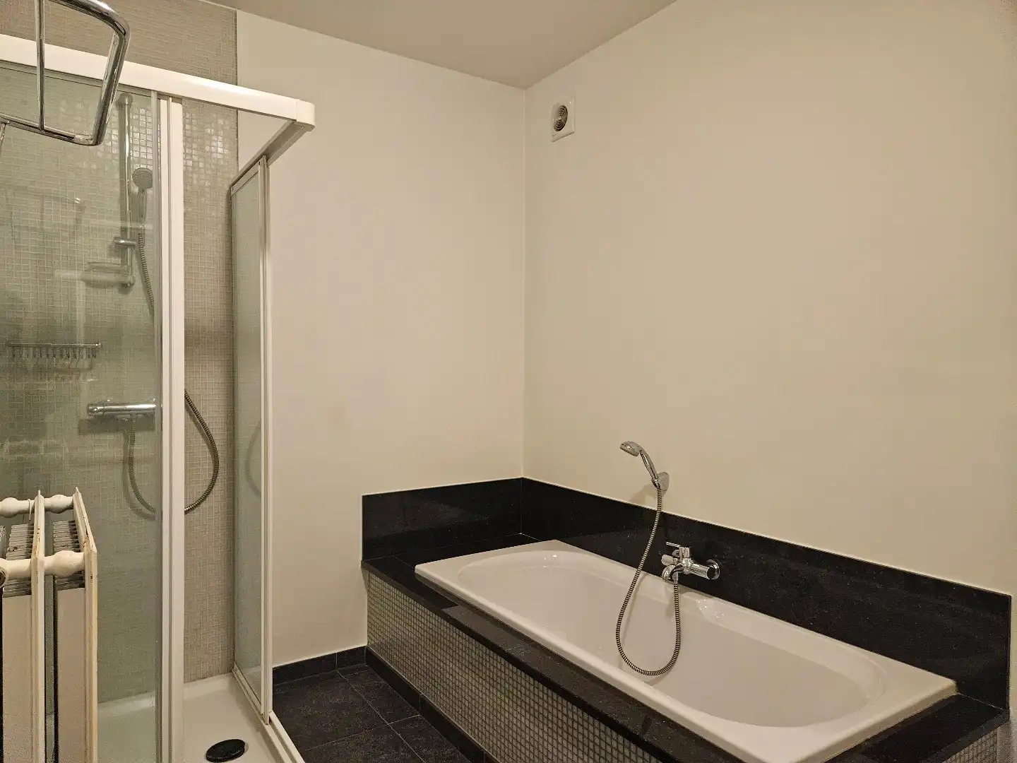 Appartement met 2 slaapkamers in het Kasterlee-Lichtaart! foto 6