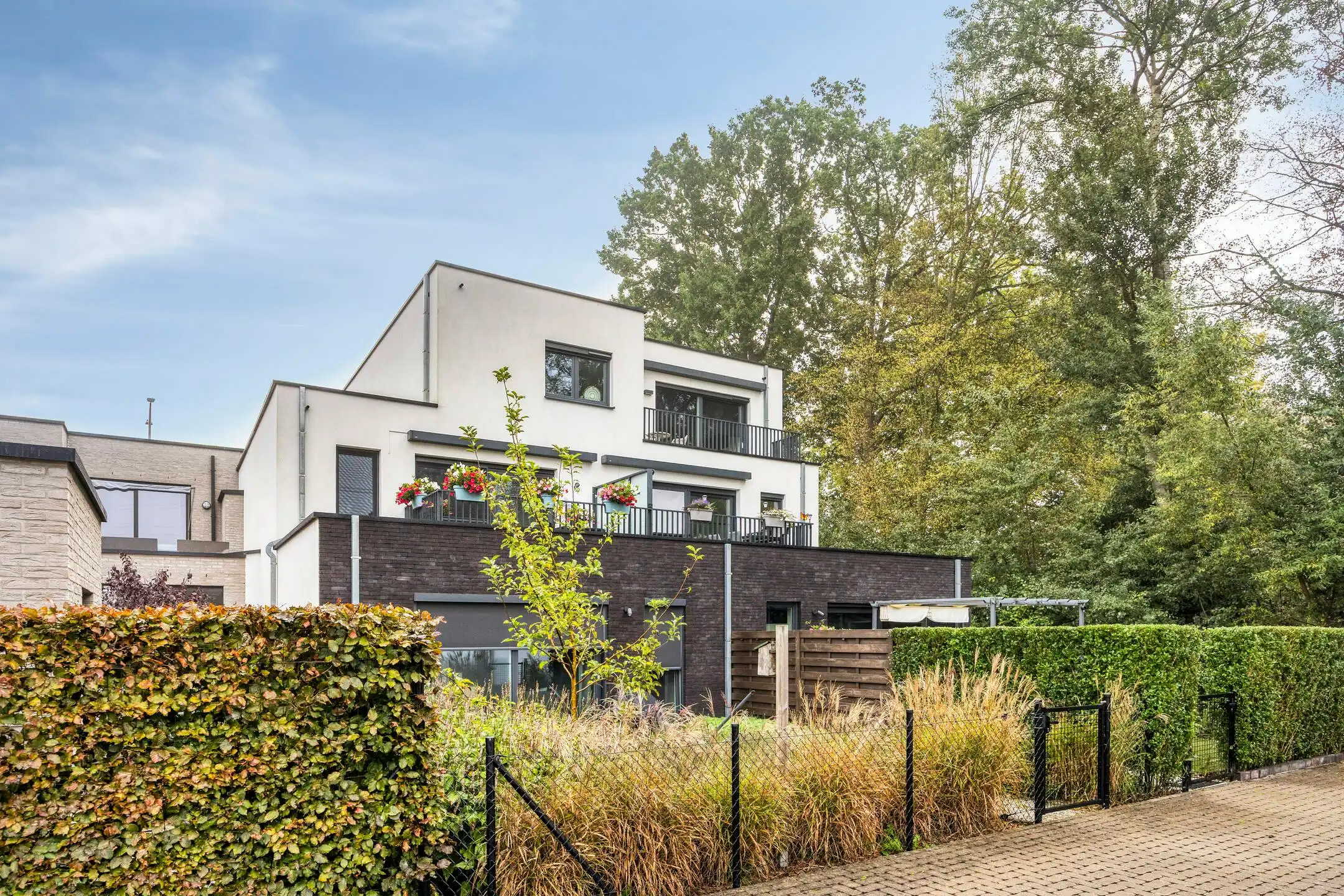 Lichtrijk en energiezuinig appartement met 2 slaapkamers te Eeklo foto 17