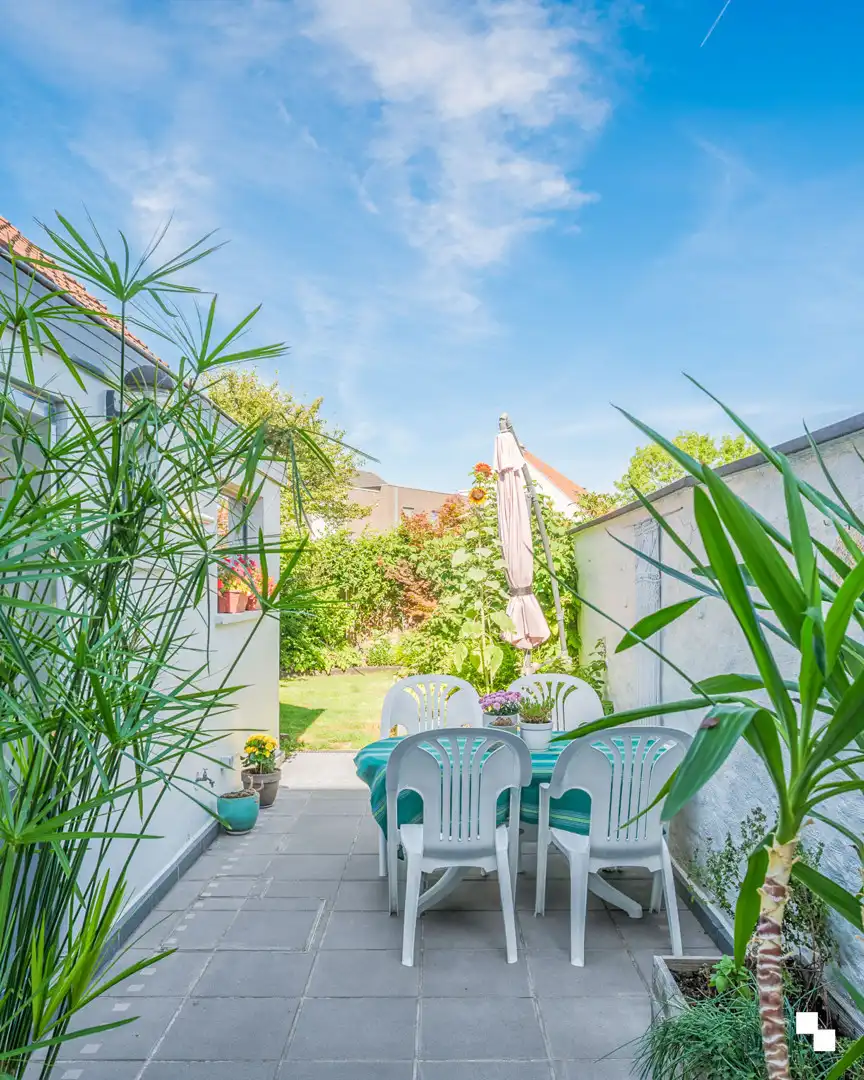 Te renoveren woning te koop in Merelbeke-Melle foto 24
