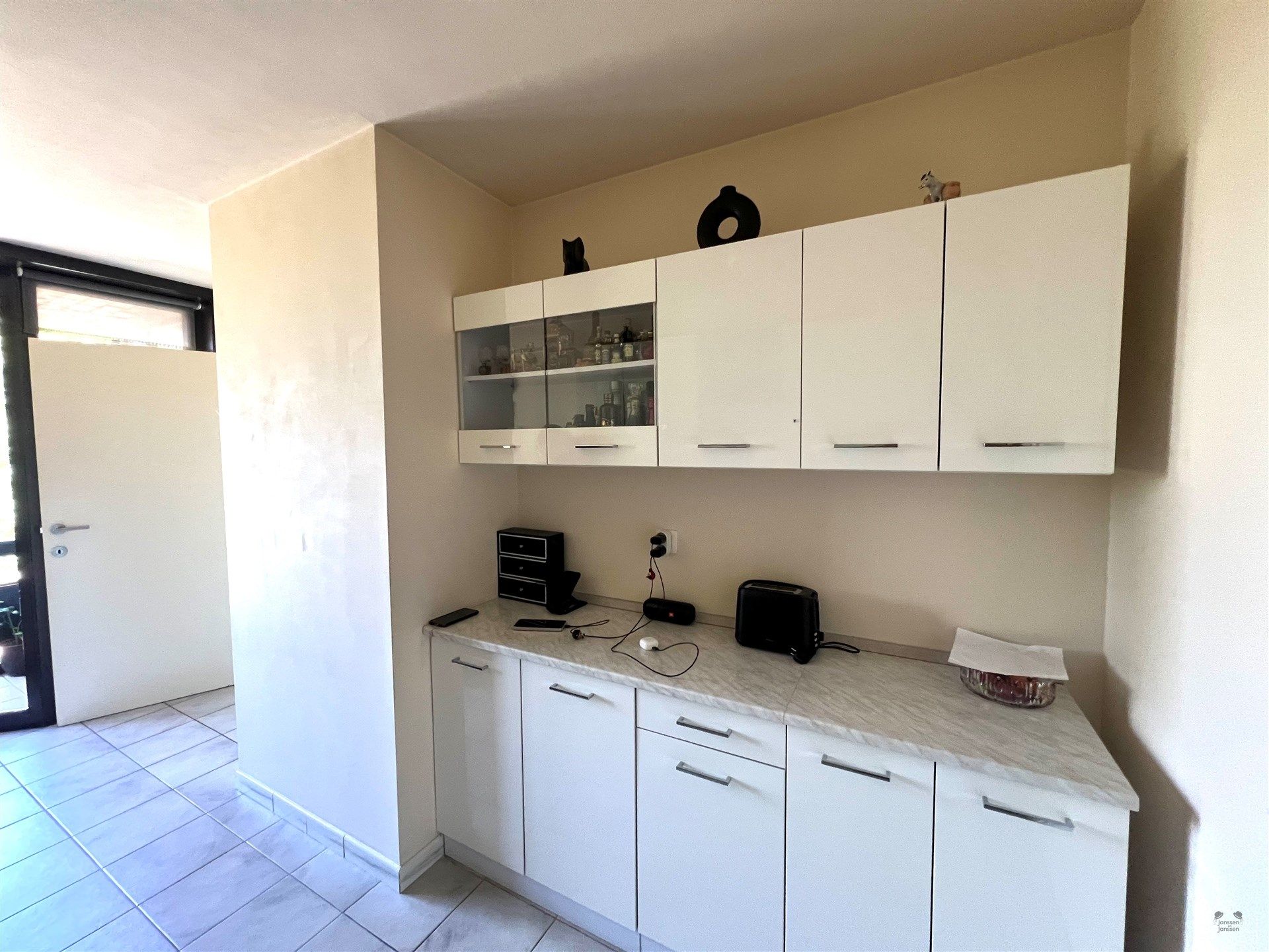 Gezellige 3-Slaapkamer appartement op de rand van Oostende foto 10