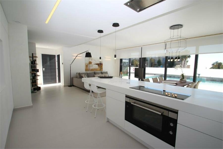 NIEUWBOUW VILLA'S 250 m VAN HET STRAND IN CAMPOAMOR foto 22