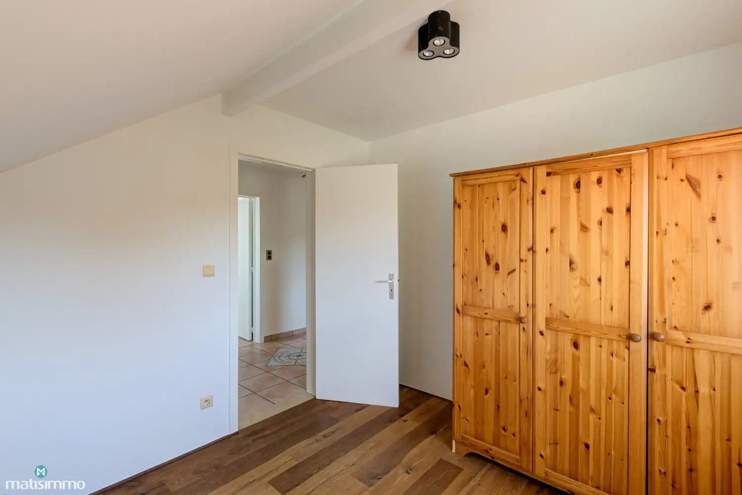 RUSTIG GELEGEN EENGEZINSWONING MET 3 SLAAPKAMERS, RUIME TUIN EN GARAGE TE VLIERMAAL foto 15