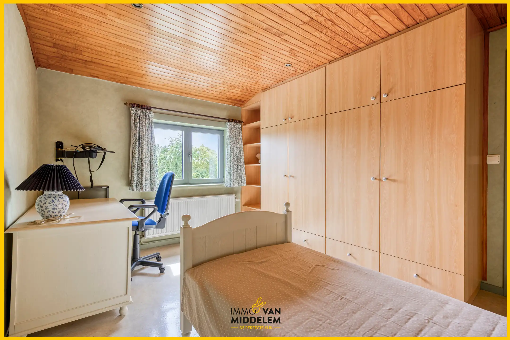 RUIME WONING MET 3 KAMERS, BUREAU, TUIN & GARAGE foto 16