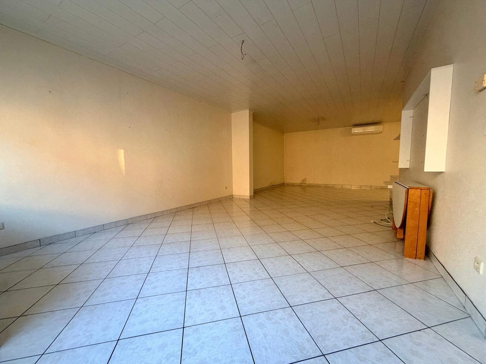 Gelijkvloers appartement met 3 slaapkamers foto 5