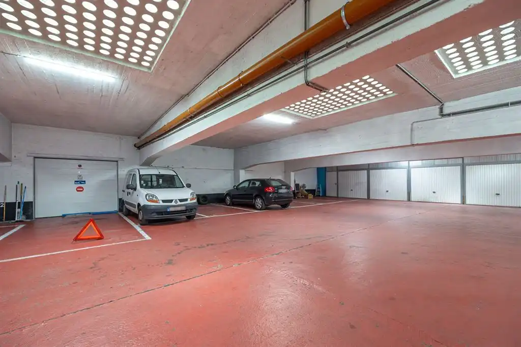 Autostaanplaats met top rendement foto 2