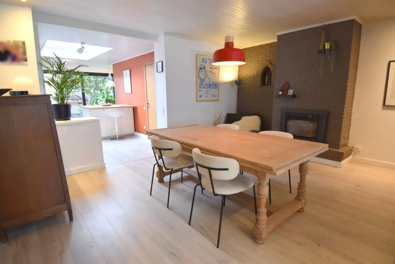 Instapklare woning met 4 slaapkamers en gezellige stadstuin te koop in hartje Kortrijk foto 6