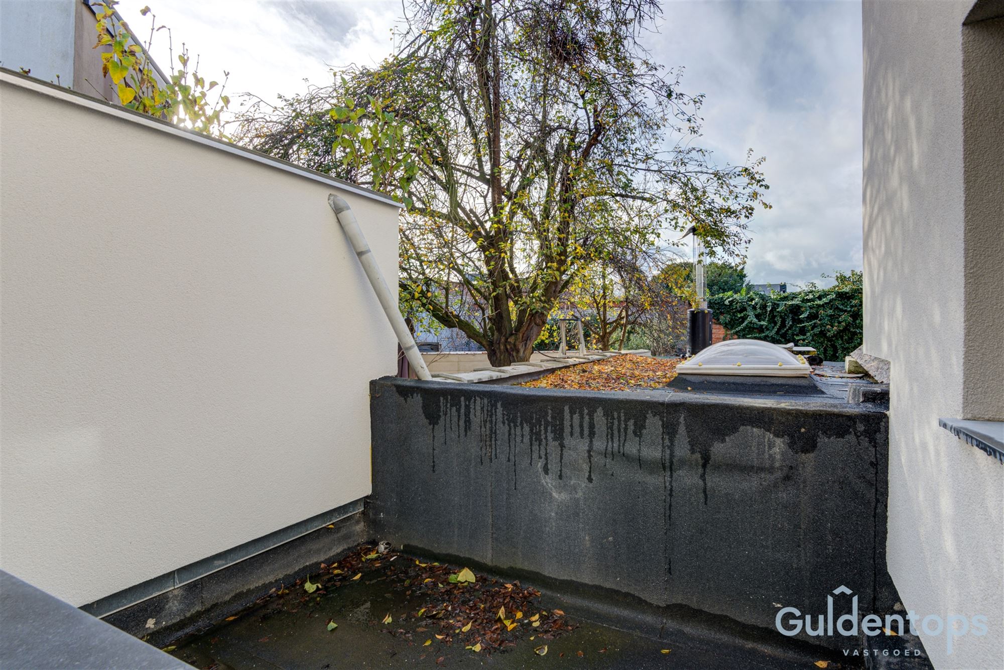 Knap gebouw bestaande uit 2 appartementen én magazijn foto 10