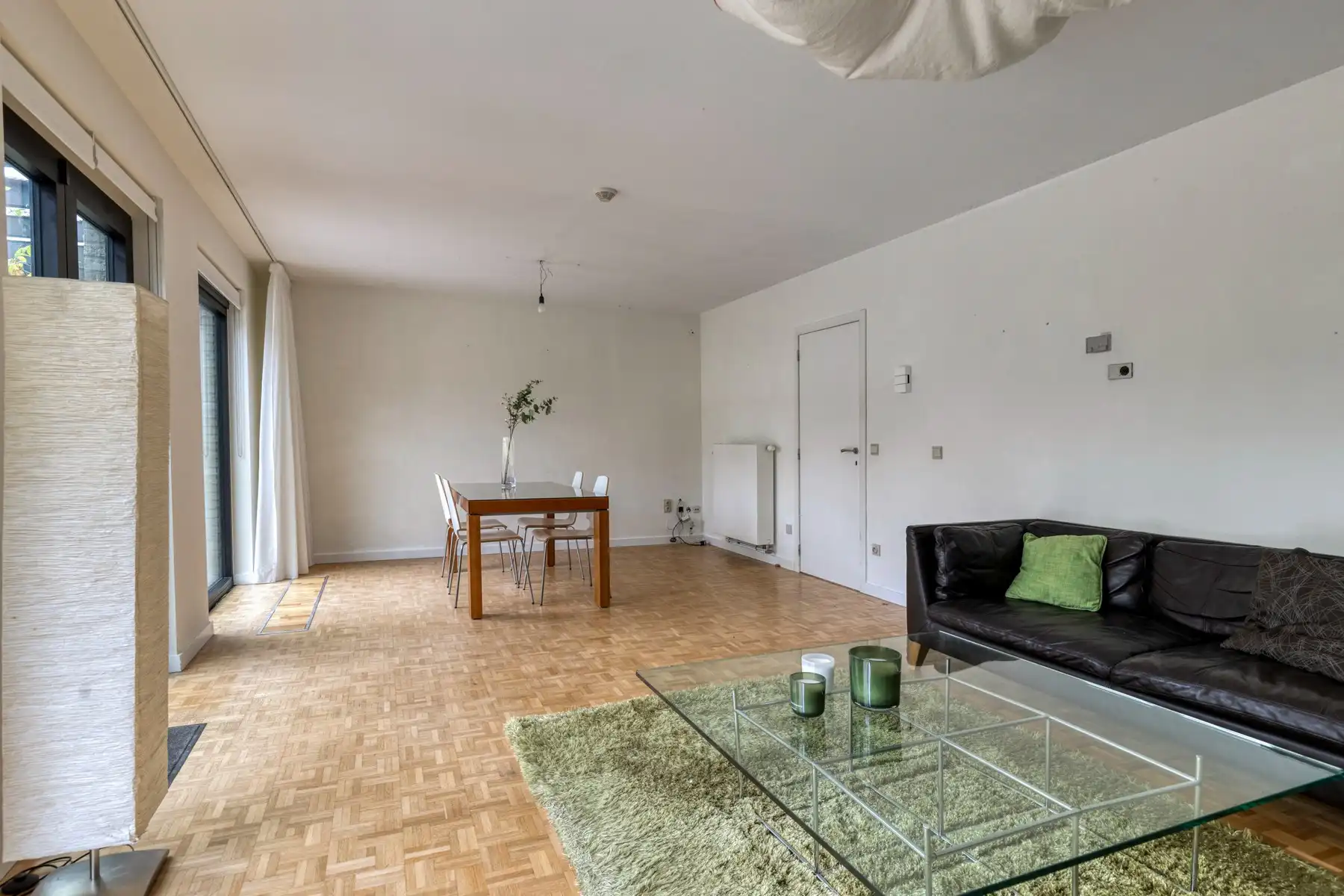 Uitzonderlijke villa met veel privacy en groen foto 7