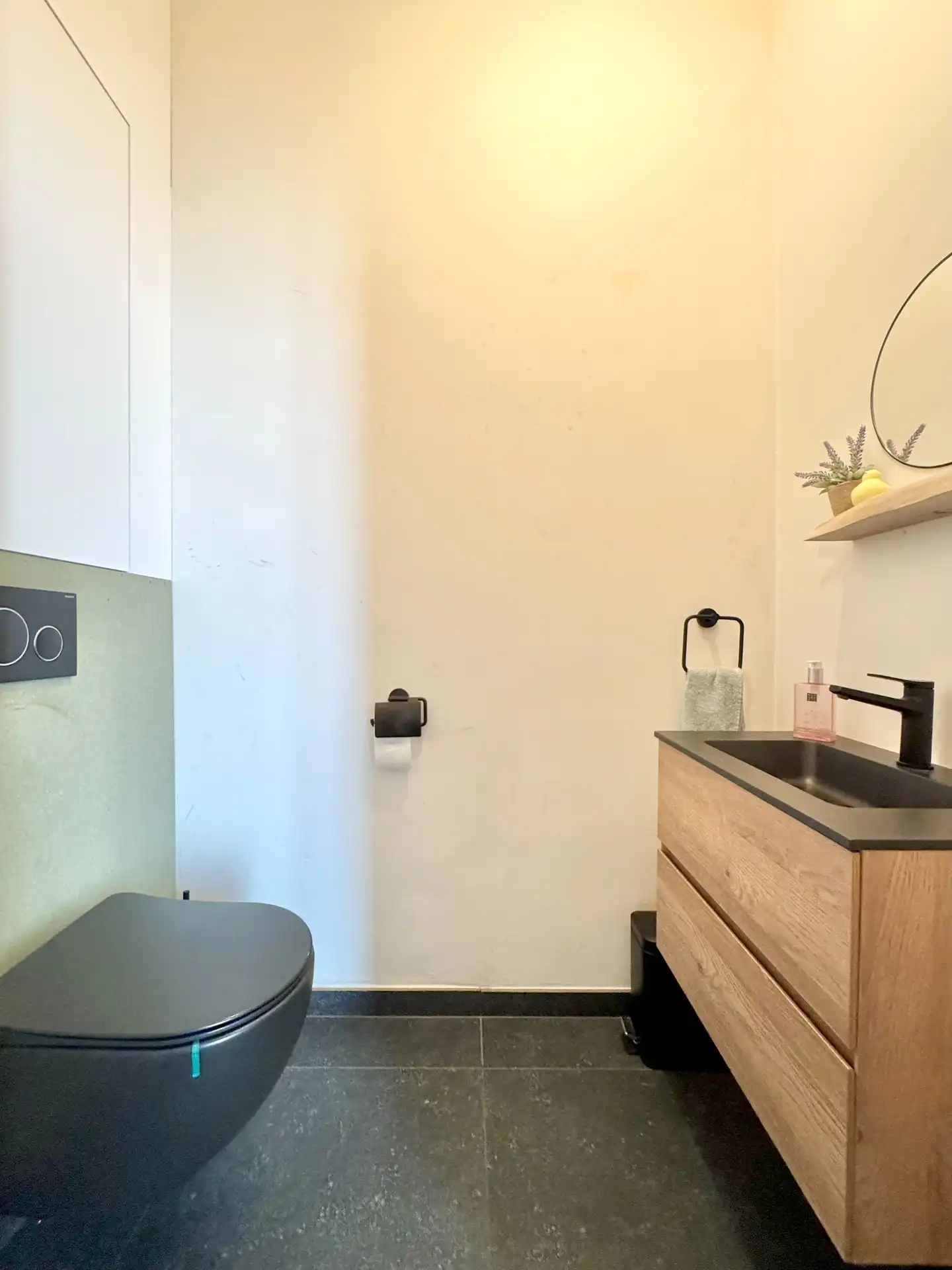 MAGAZIJN MET WOONST foto 17