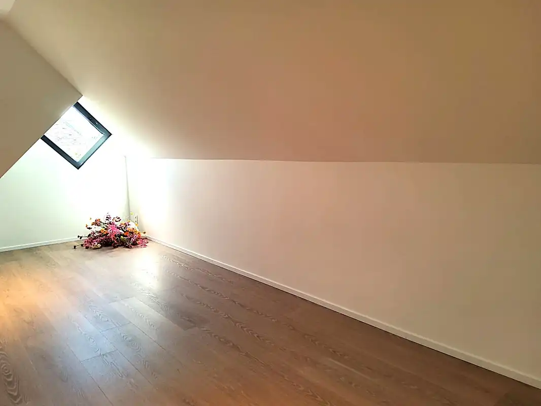 Volledig vernieuwde villa op een mooi perceel van ruim 28 are! foto 25