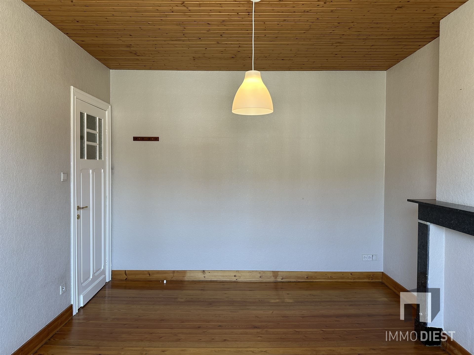 Knappe woning met 3 ruime slaapkamers en mooie tuin - instapklaar foto 37