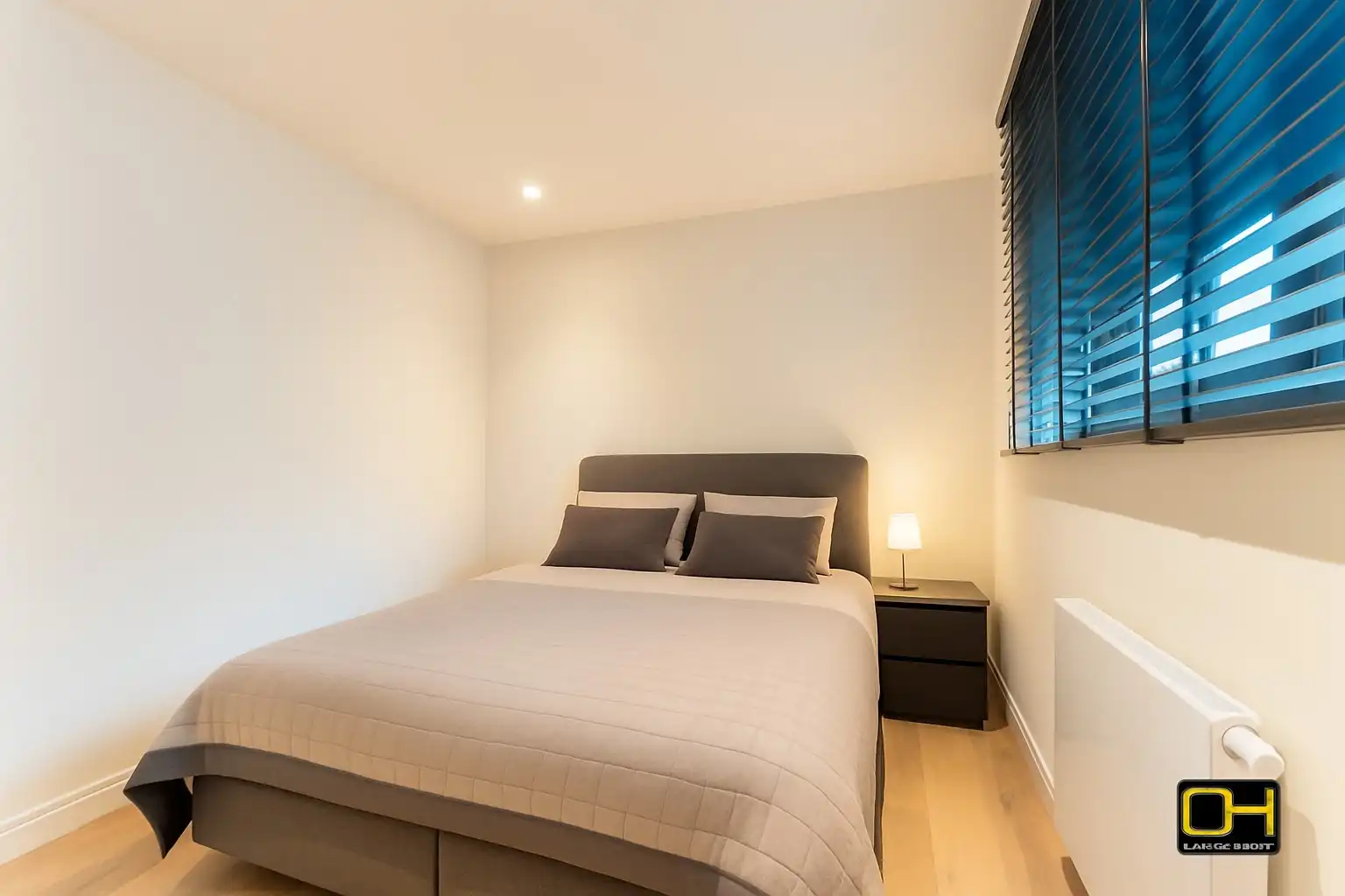 Volledig gerenoveerde woning in Vinderhoute te koop foto 10