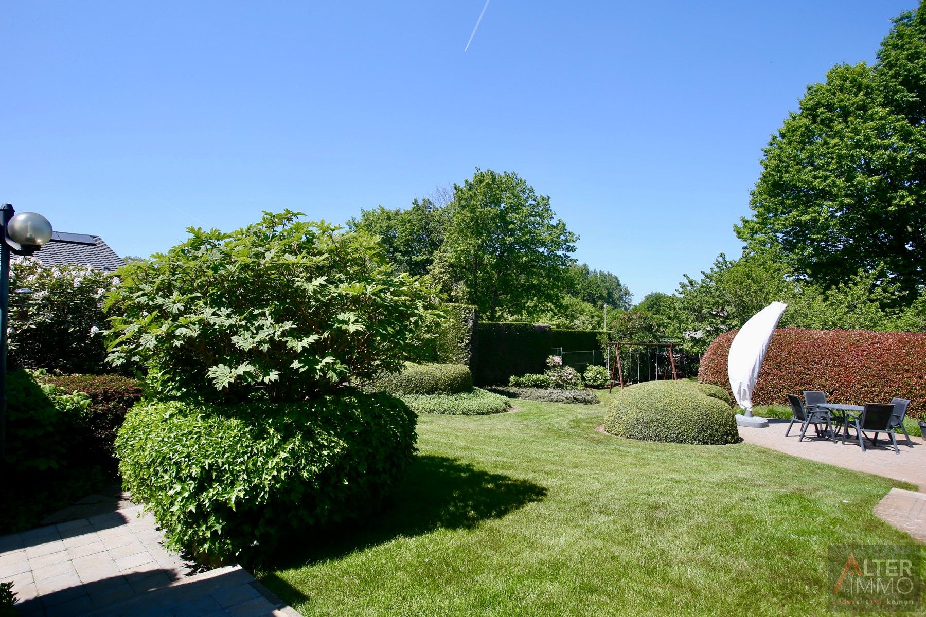 Uitzonderlijke woning op een uitstekende locatie. Top onderhouden,  4/5 slaapkamers op een extra breed (41,5m) perceel van ca. 20 are vlakbij Zolder centrum - prachtige tuin! foto 38