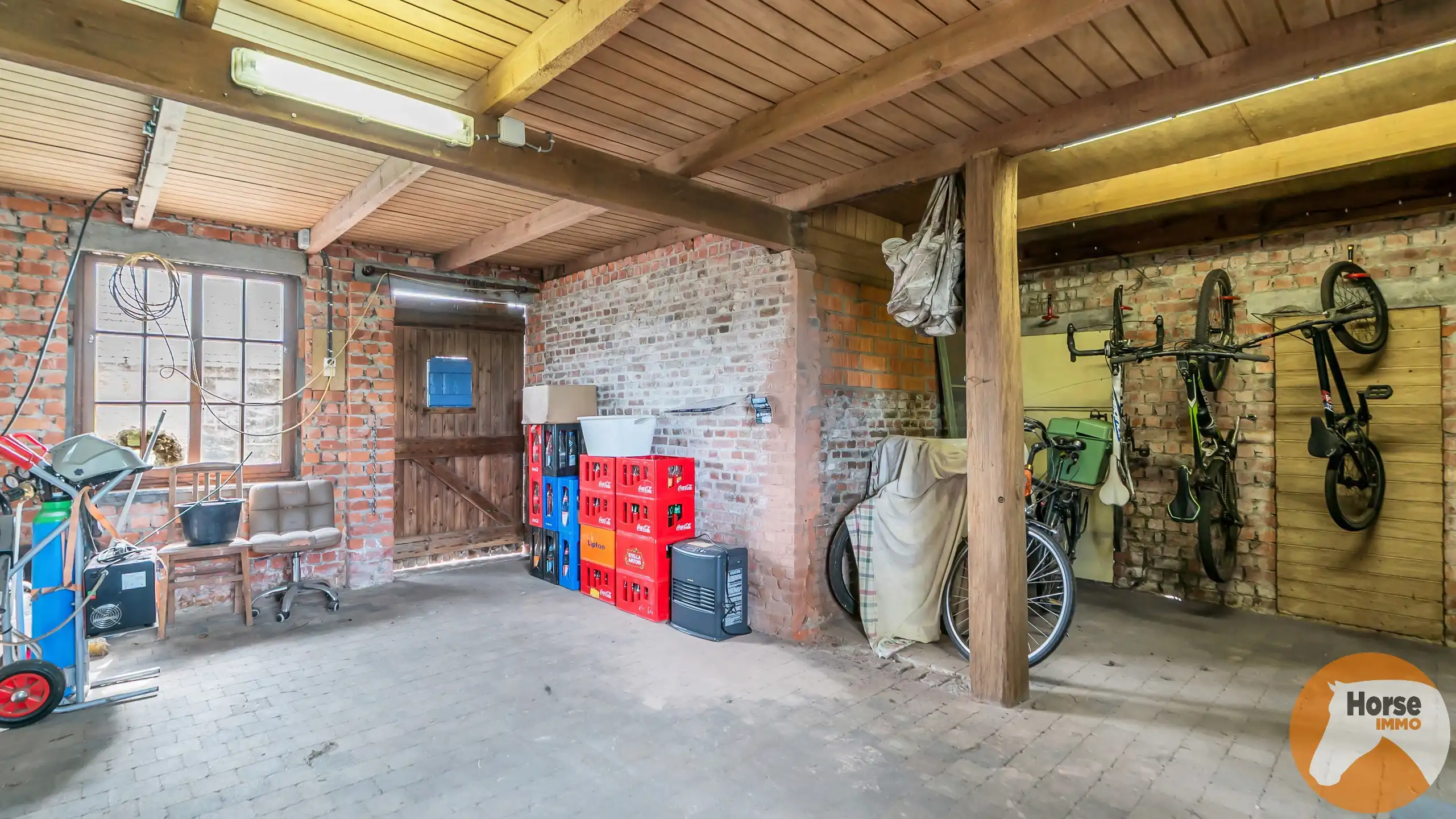 LOKEREN - Charmante woning met schuur en aanpalende weide  foto 9