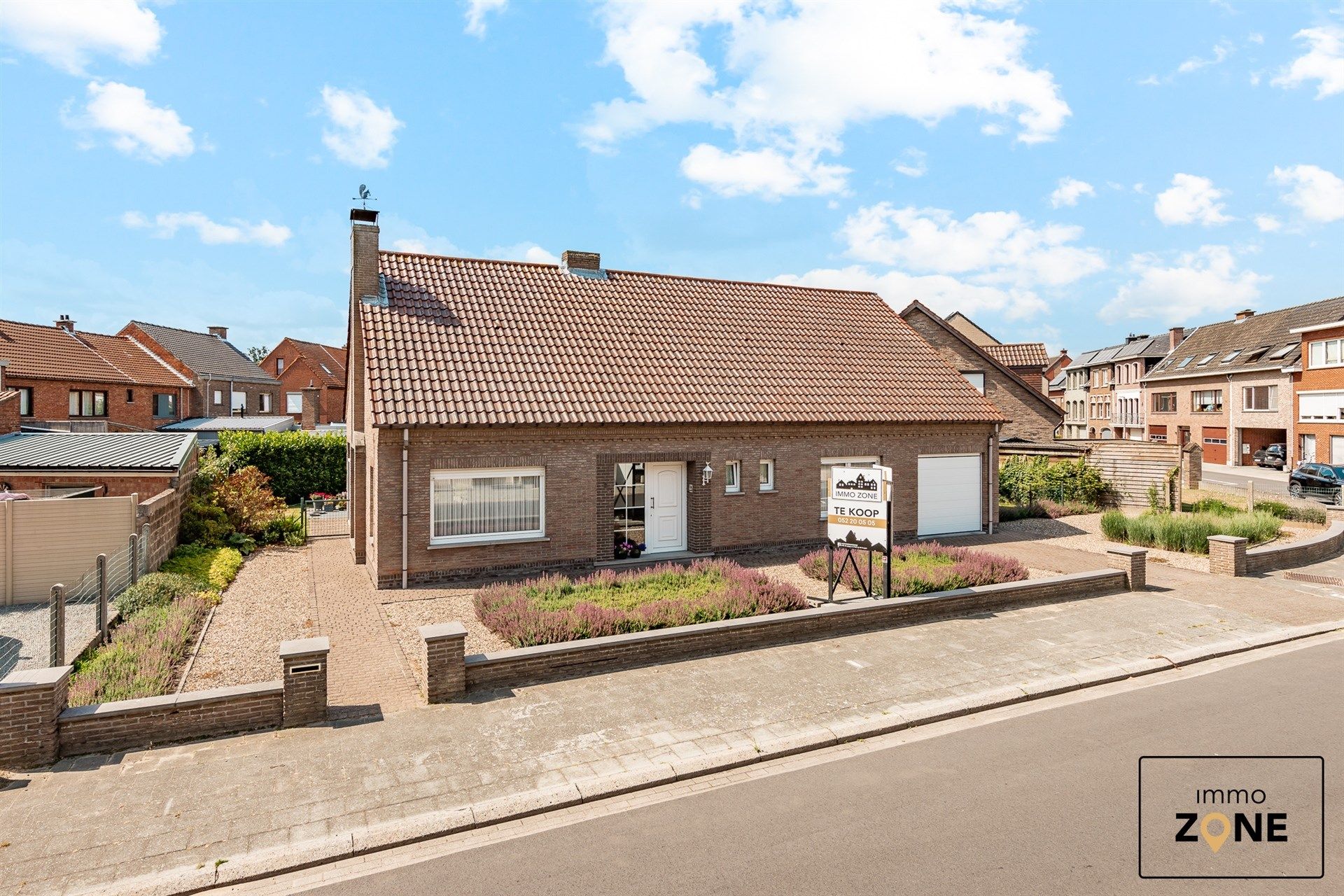 Ruime kangeroewoning met 4 slaapkamers in De Klinge  foto {{pictureIndex}}