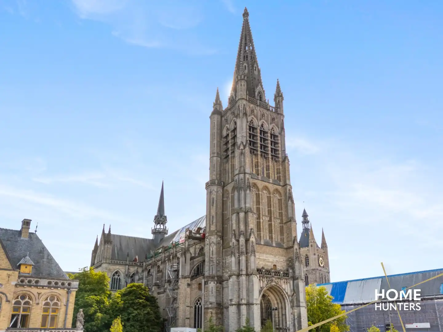 Een verborgen parel in het hart van Ieper – wonen, werken én genieten op één unieke locatie foto 5