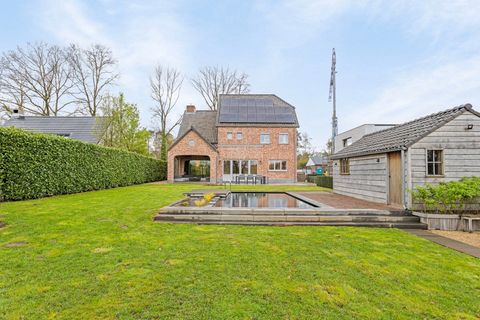 Ruim ingedeelde kwalitatieve villa op 12 are met adembenemd zicht op achterliggend groen. foto 47