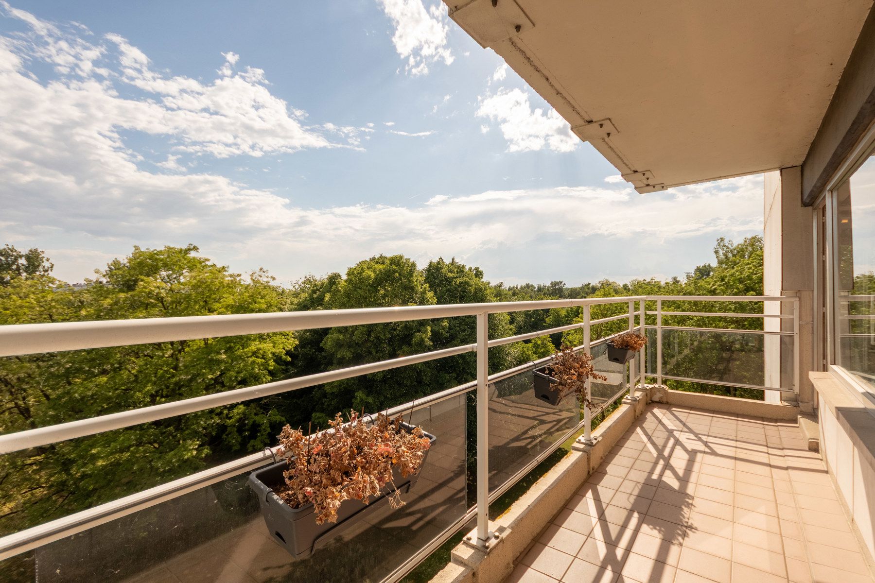 Gunstig gelegen appartement met 3 slaapkamers en 2 terrassen foto 6