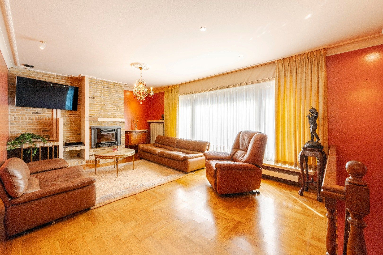 ZEER RUIME BEL ETAGE WONING MET GARAGE EN LOODS (100 m²) foto 8