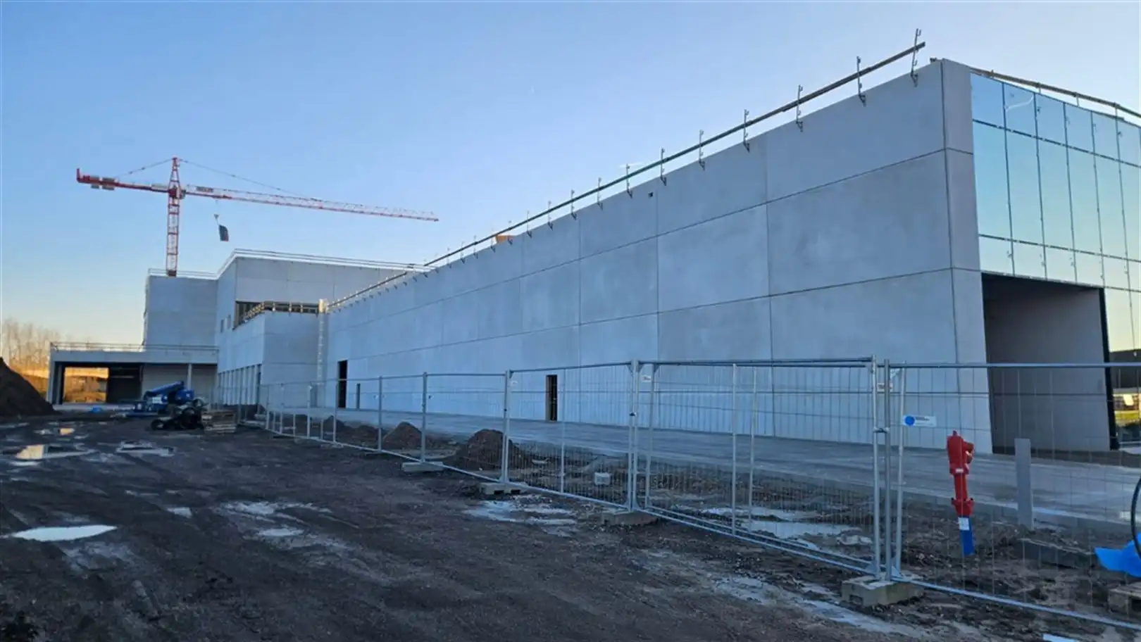 Twee nieuwbouw loodsen met zichtlocatie E17 foto 4