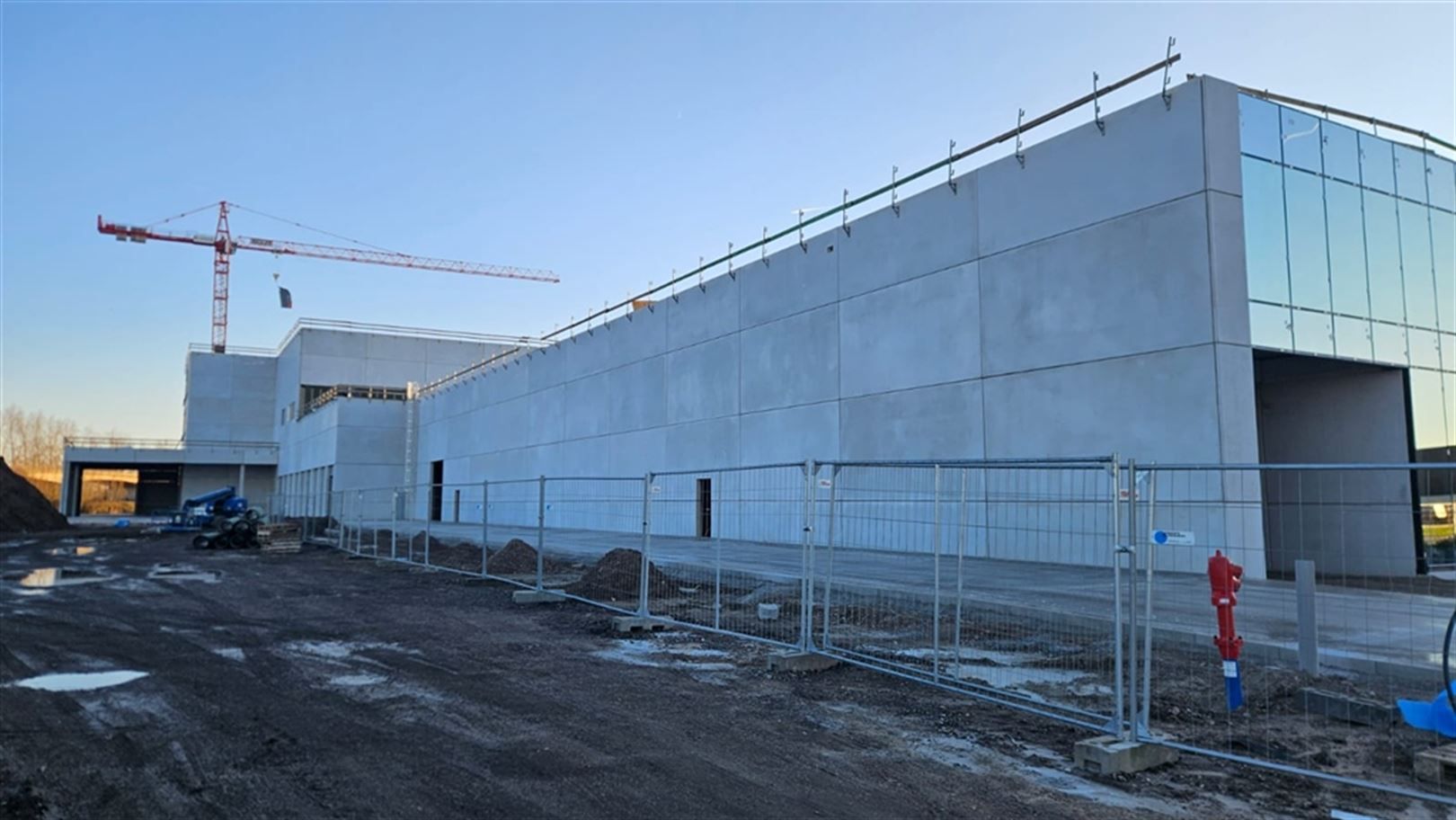 Twee nieuwbouw loodsen met zichtlocatie E17 foto 4