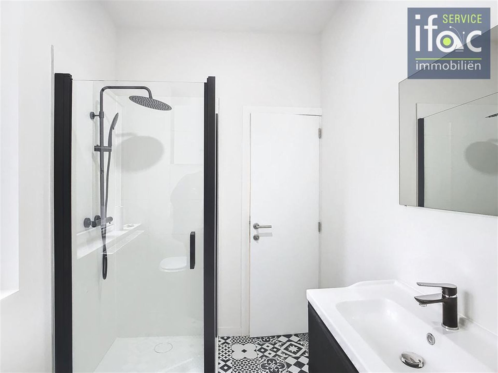 Studio met slaaphoek foto 8