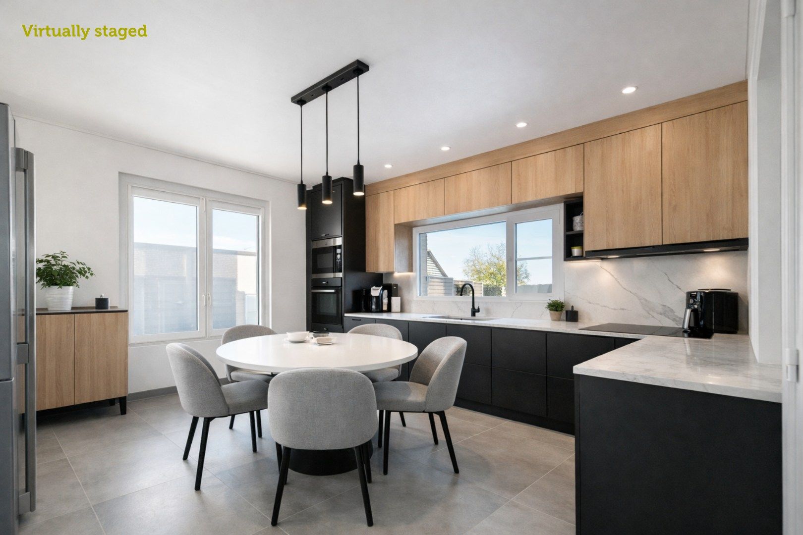 Ruime woning met 5 slaapkamers, groot bijgebouw (100m2) en landelijke vergezichten foto 10