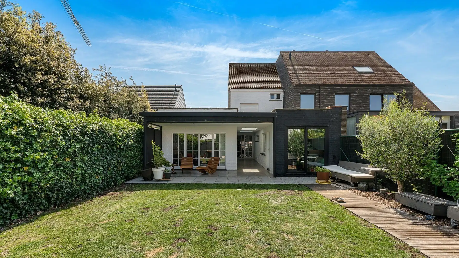 Hoofdfoto van de publicatie: Mooi gelegen woning met garage te Ramskapelle