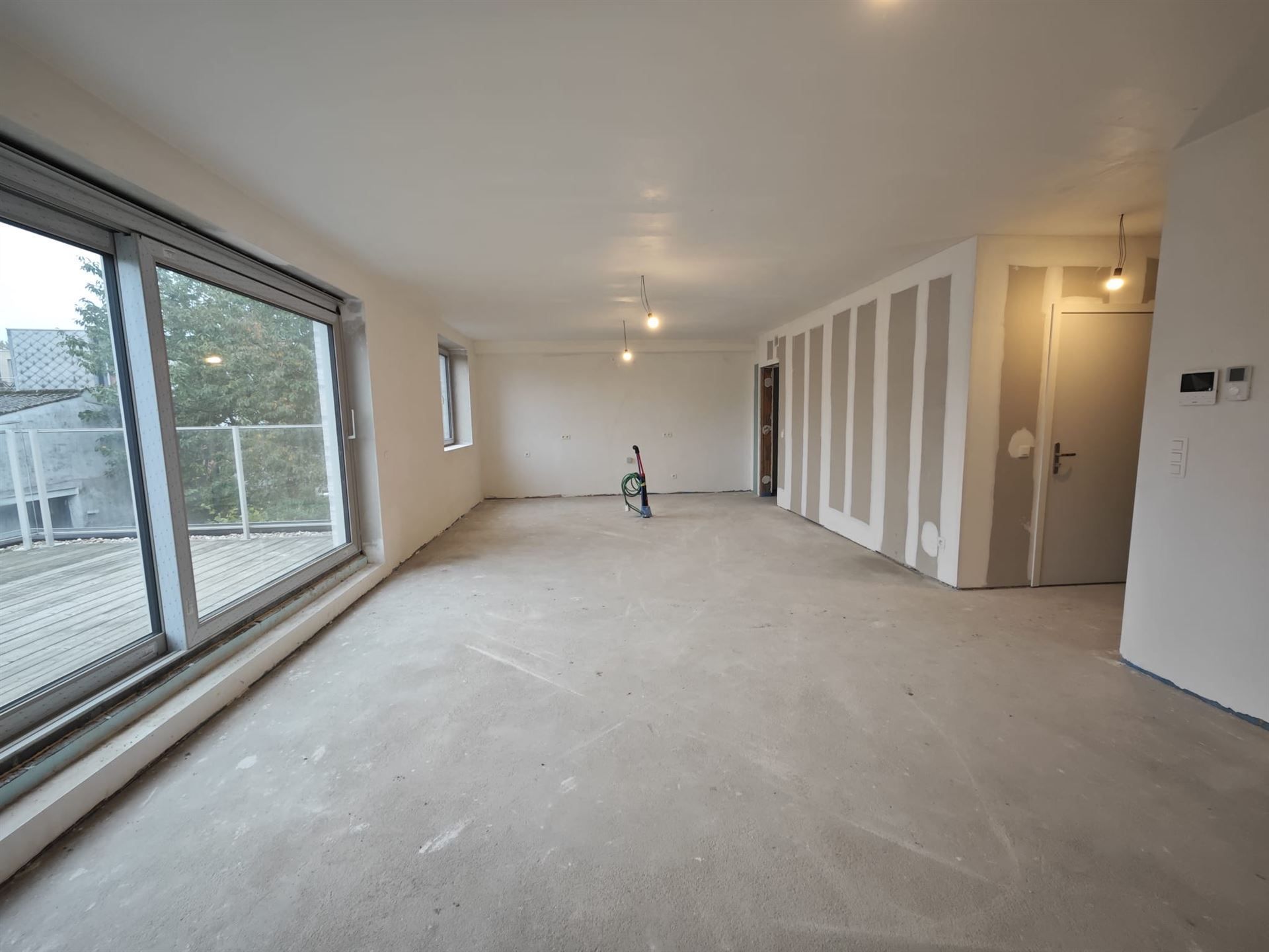 Appartement 1ste verdieping, 3 slaapkamers, ruim terras foto 3