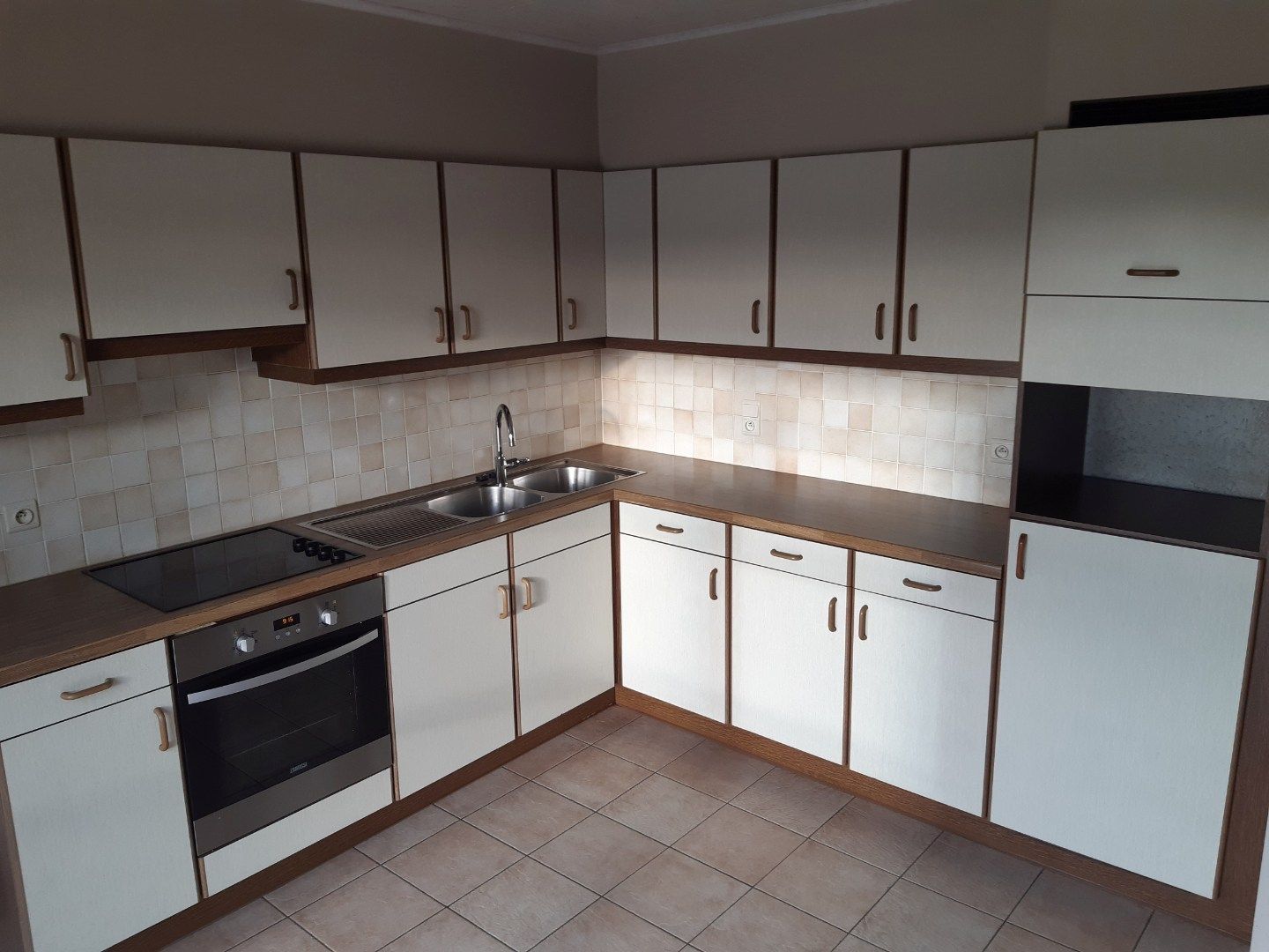 Tijdloze eigendom met tuin (Open Bebouwing). foto 10