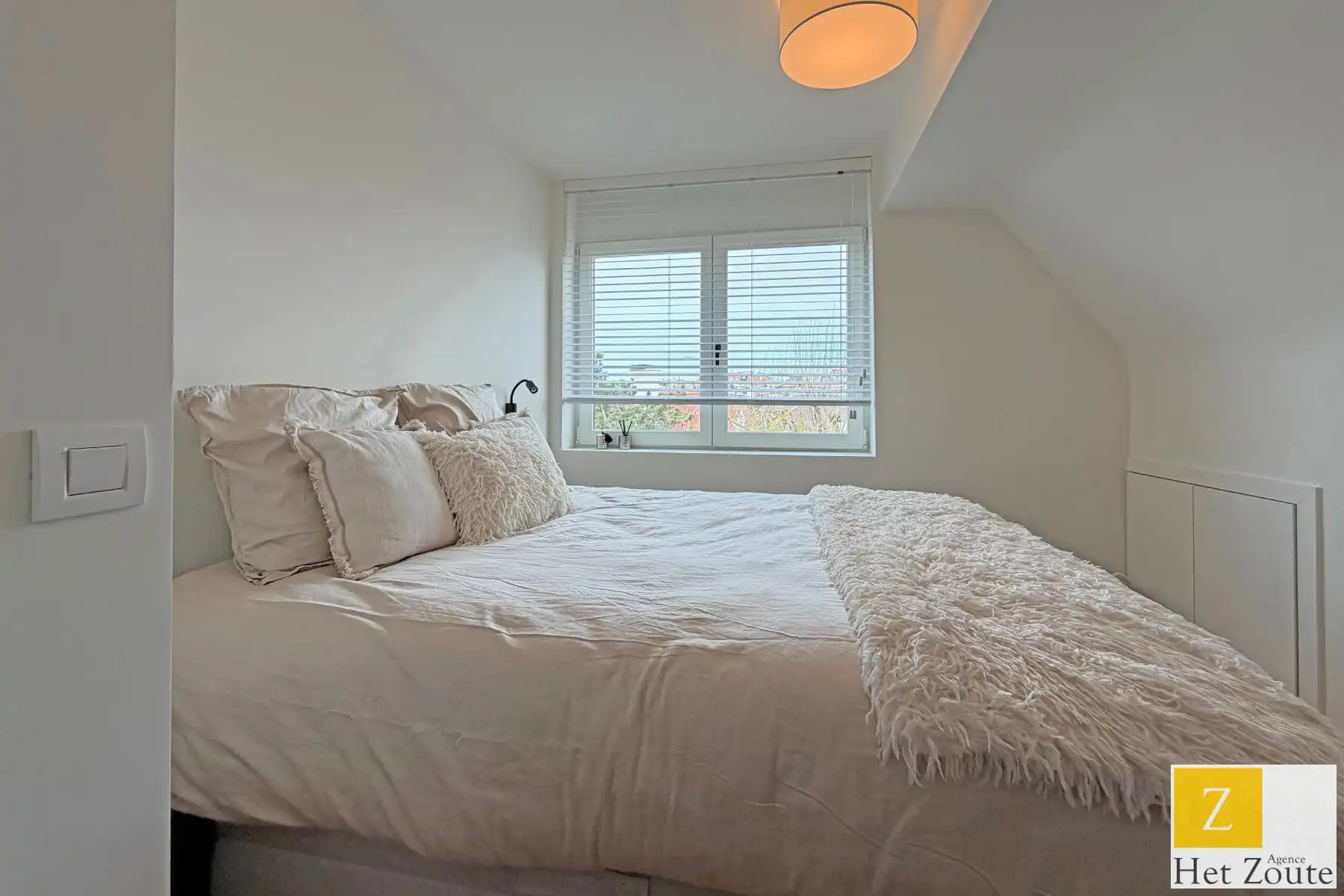 Gerenoveerd appartement in hartje Zoute foto 8