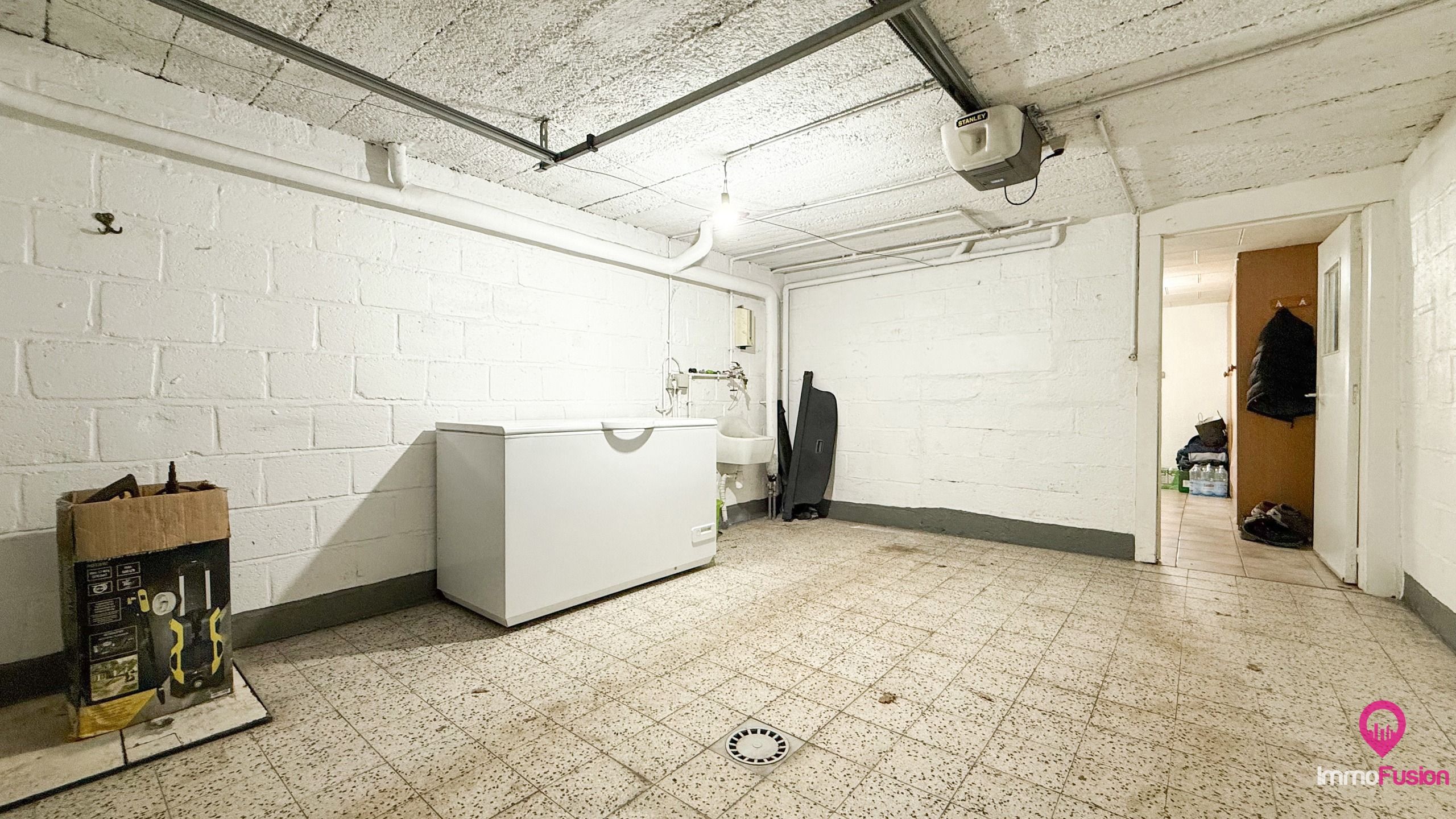 Rustig gelegen HOB met 3 slaapkamers, garage én carport! foto 14