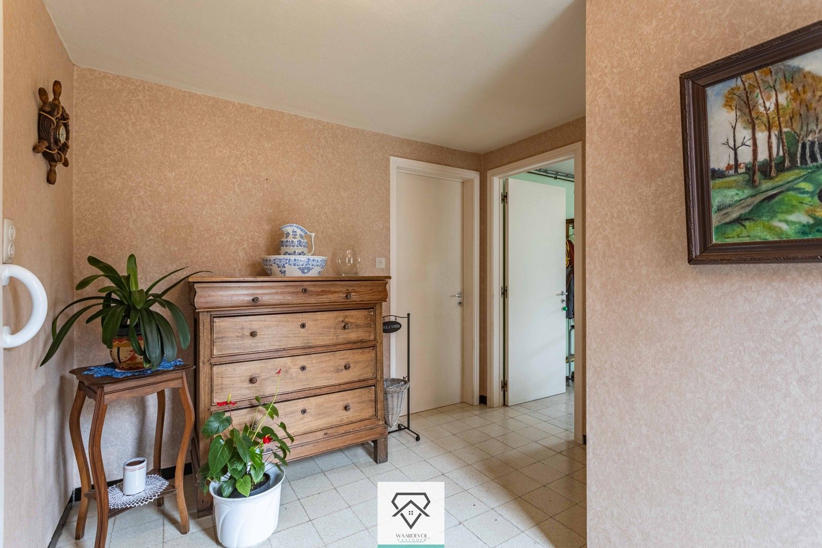 Vrijstaande woning op perceel van 1021 m² met loods en ruime tuin foto 11