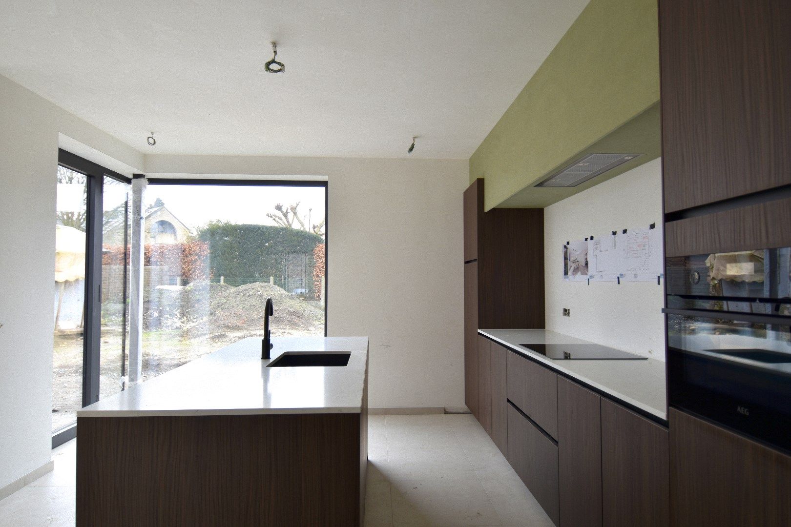 Nieuwbouwwoning met 3 slaapkamers vlakbij centrum Meulebeke foto 6