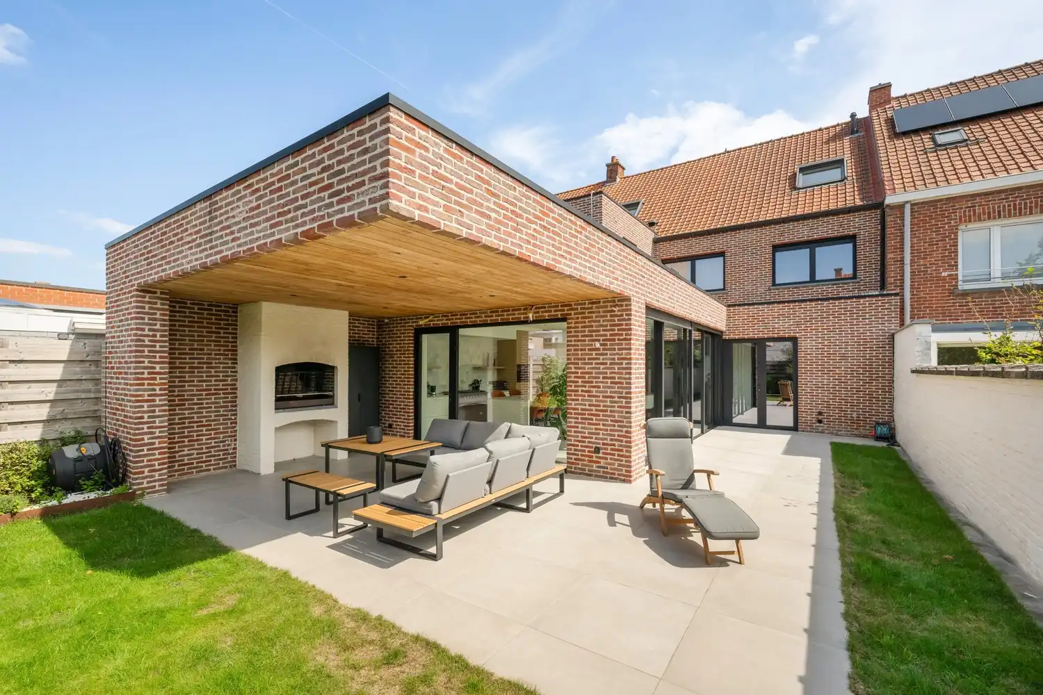 Prachtige burgerwoning met luxueuze afwerking foto 26