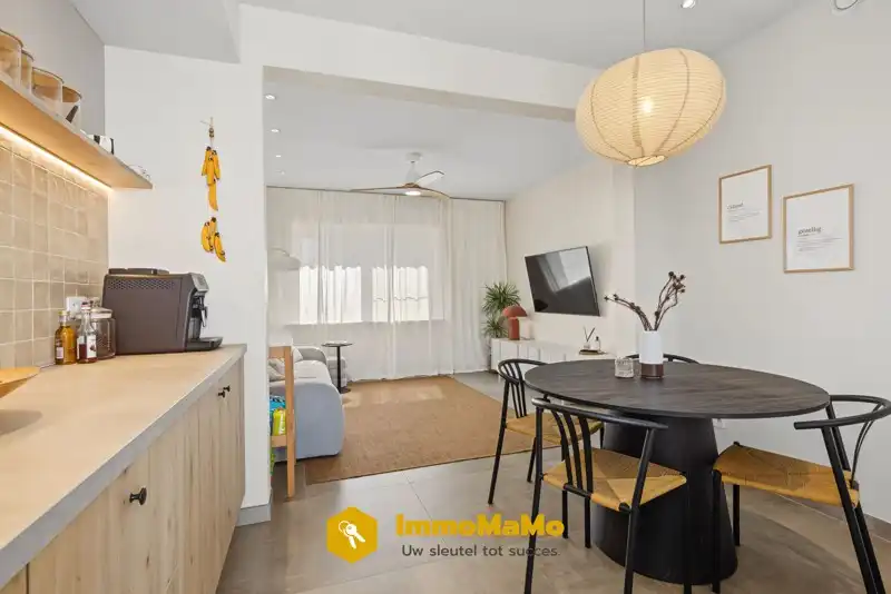 INSTAPKLARE GERENOVEERDE WONING  TE KOOP IN LOCHRISTI (WACHTEBEKE) foto 4