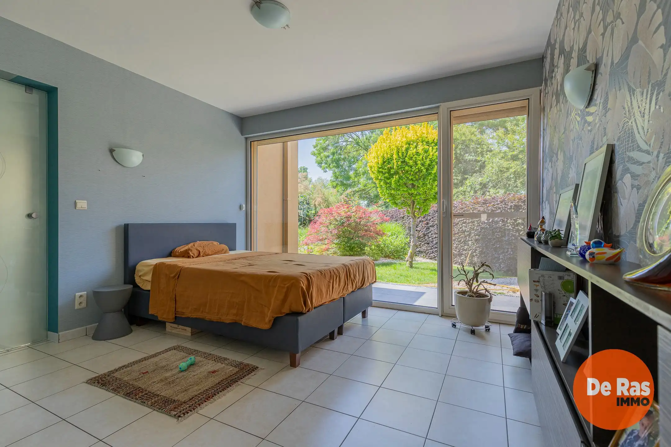 WETTEREN - Open bebouwing in rustige straat met leuke tuin foto 15